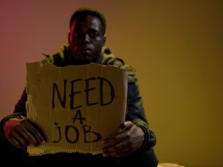 Droit au chômage après un dépôt de bilan : à quoi as-tu droit ?
