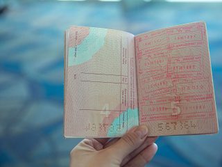 Quels pays demandent un passeport valide 6 mois après le retour ?
