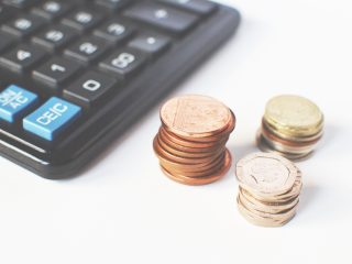 SASU ou EURL : quel statut coûte le moins cher en charges ?